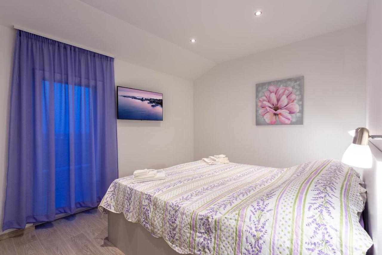 Вилла Secluded House - Guaranteed Privacy - Heated Pool Klis Экстерьер фото